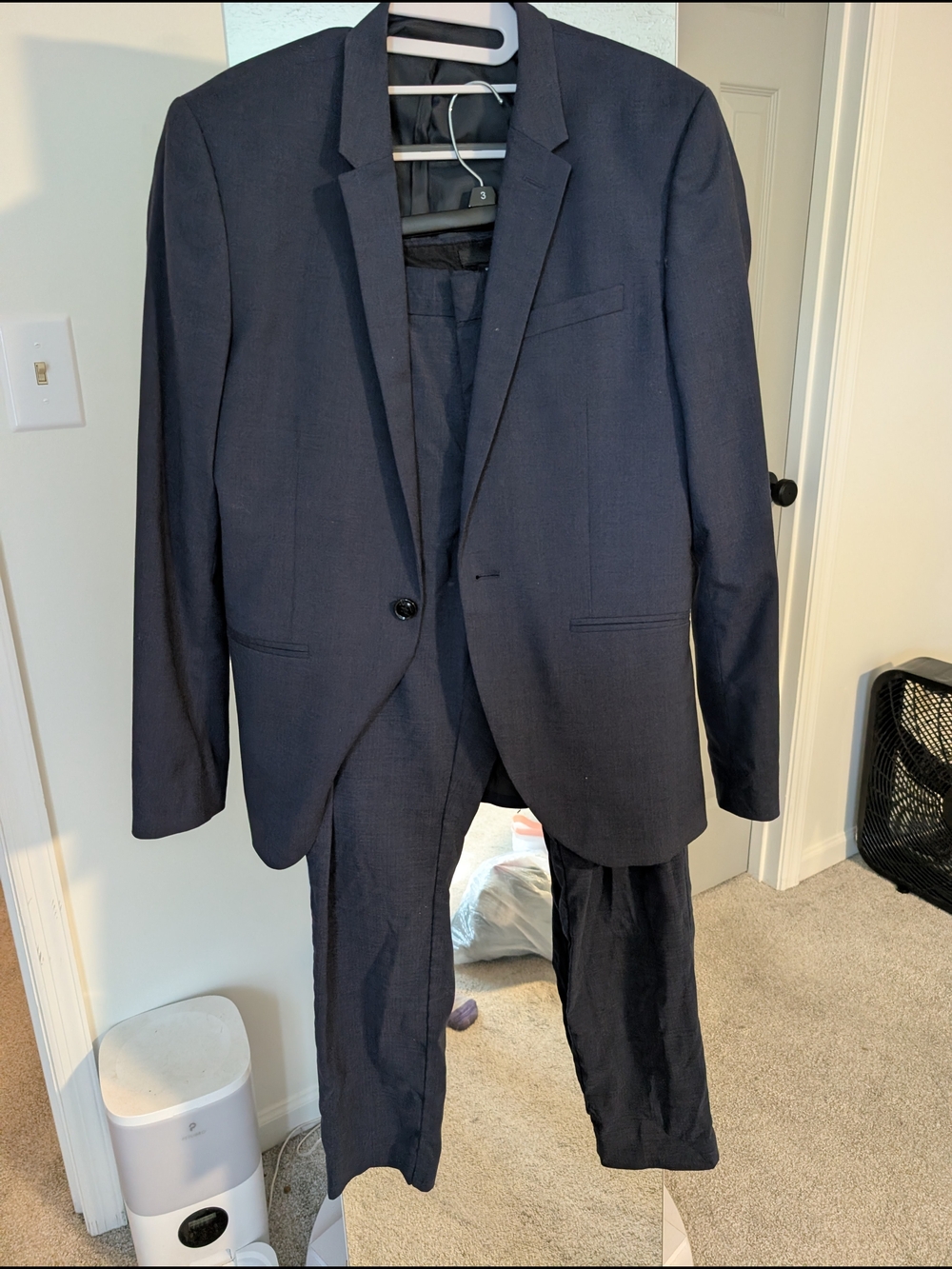 H&M Men's Dark Navy Two-Piece Suit